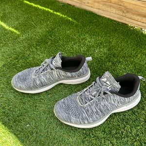 APL TechLoom Pro- men’s 10.5 in Heather Grey